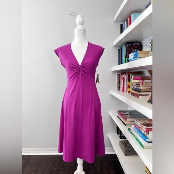 Patagonia NWT Seabrook Bandha Dress Pink Size Medium - Picture 1 of 13